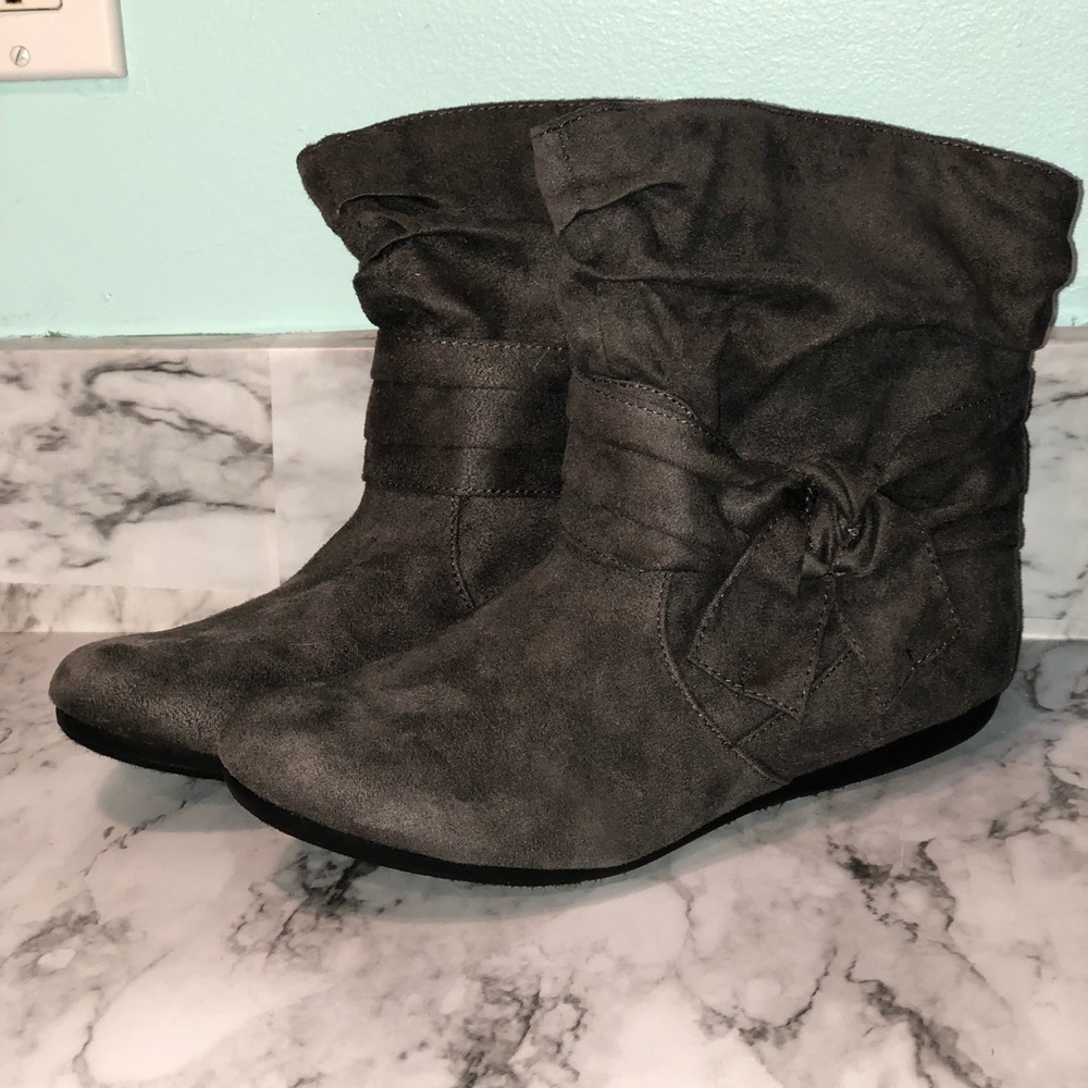 Dark gray booties